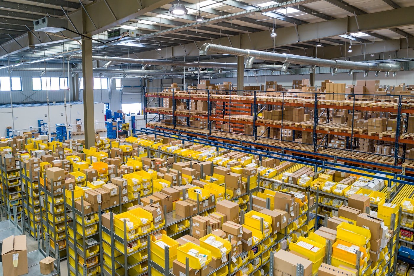 Logistics & Warehousing